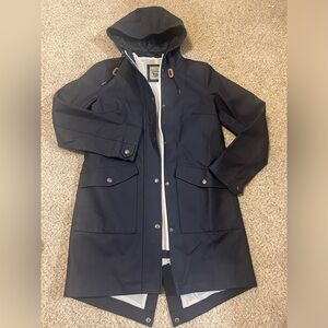 Levi’s Fishtail Macintosh Coat in Navy Blue, Size XS
